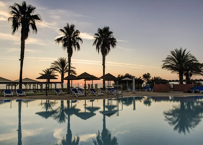 Hotel Belambra Clubs - Pineto 3*